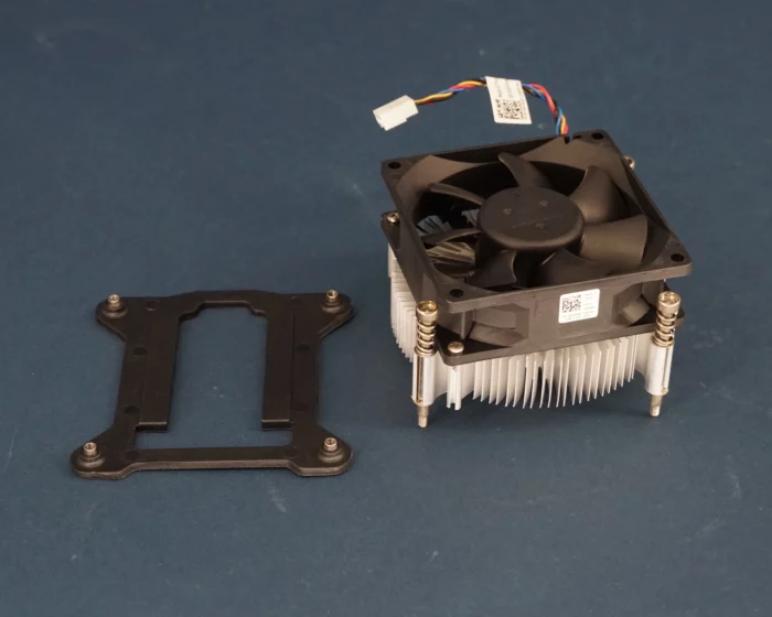 Dell 00KXRX Socket 115x koeler met backplate gebruikt