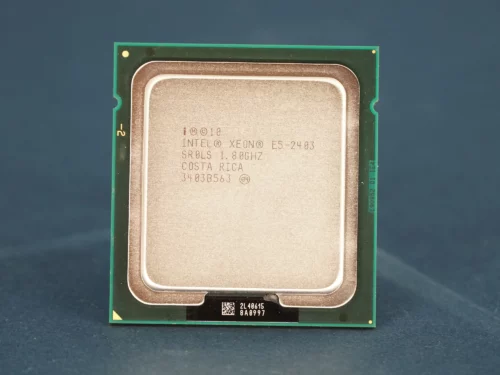 Intel Xeon E5-2403 SR0LS Socket 1356 quadcore processor gebruikt