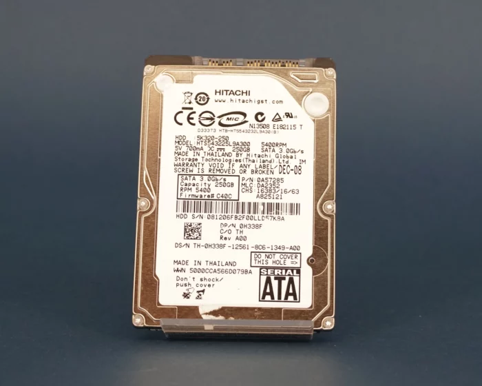 Hitachi Travelstar 5K320 HTS543225L9A300 Harde Schijf - 320GB, 2,5" SATA - Gebruikt