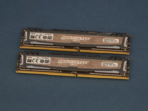 Crucial Ballistix Sport LT BLS8G4D26BFSBK Intern Geheugen - 16GB DDR4 (2x8GB), 2666MHz - Gebruikt