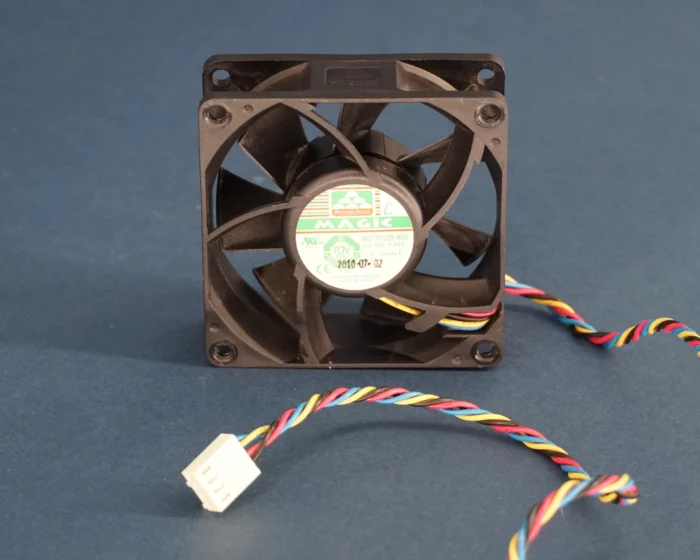 Protechnic MGT7012ZR-W25 Ventilator - 70mm, 4pin - Gebruikt