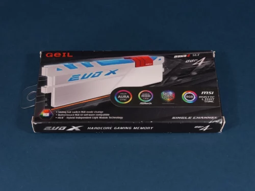 GeIL EVO X GEXG48GB2400C16SC Intern Geheugen - 8GB DDR4 (1x8GB), 2400MHz, Wit, RGB - Gebruikt